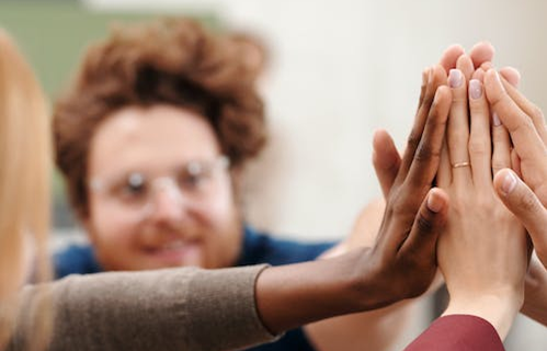 COMMUNICATION COMMUNICATION